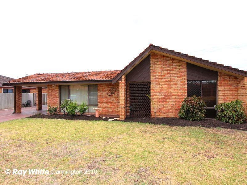 17 Blenny Close, Cannington WA 6107