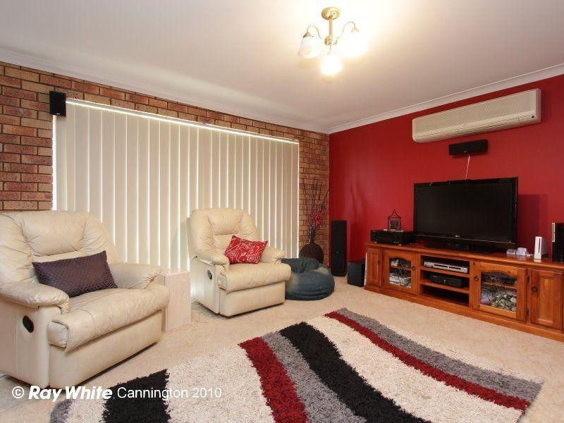 17 Blenny Close, Cannington WA 6107