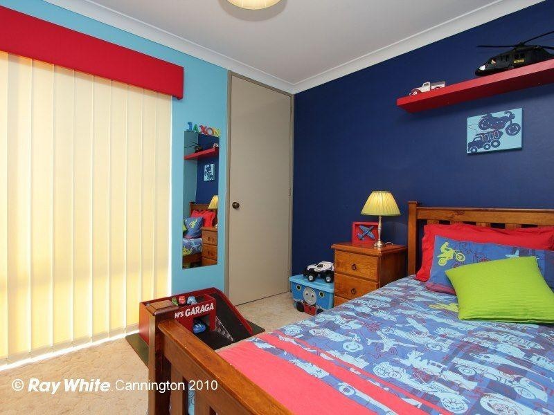17 Blenny Close, Cannington WA 6107