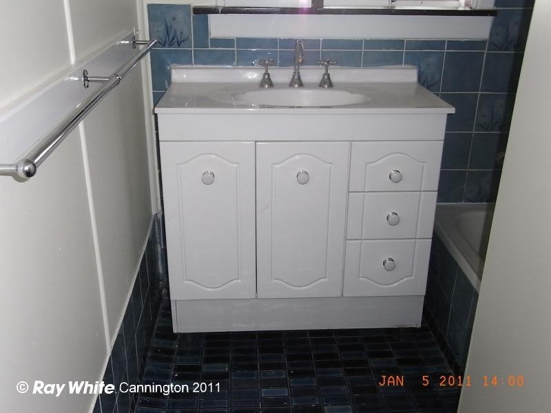 61 Andrews Road, Wilson WA 6107