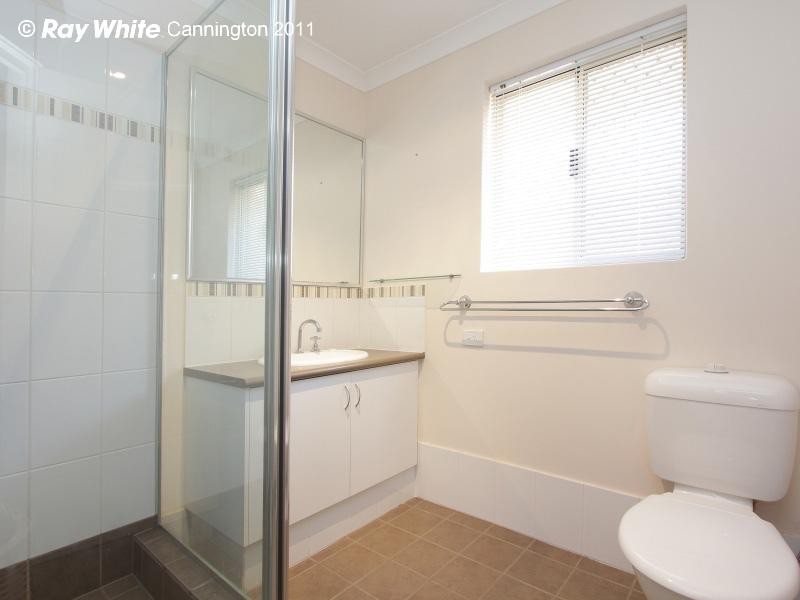 2/6 Gold Court, Maddington WA 6109