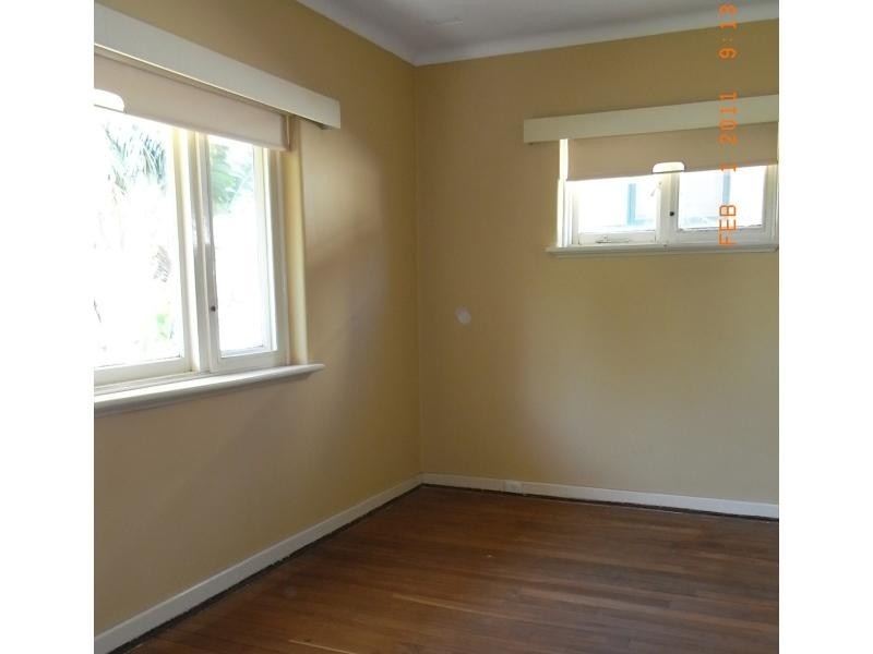 8 Susan Street, Kensington WA 6151