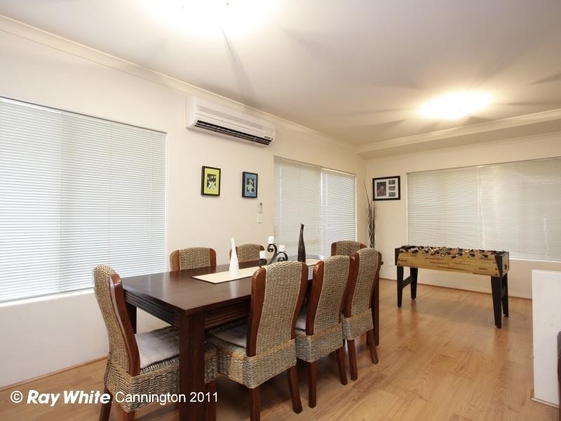 4 Dotterel Way, East Cannington WA 6107