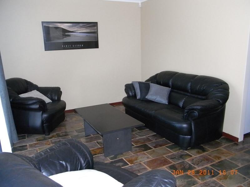 17 Wickling Drive, Beckenham WA 6107