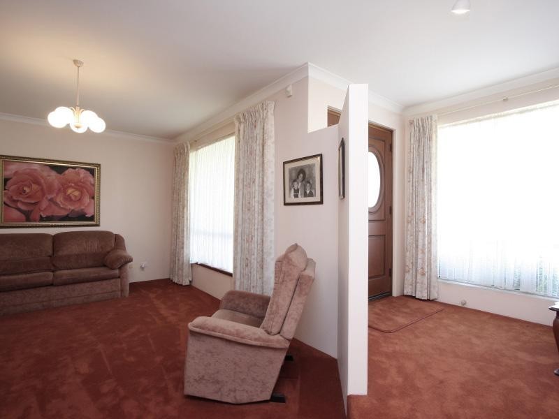 14 Corry Street, East Cannington WA 6107