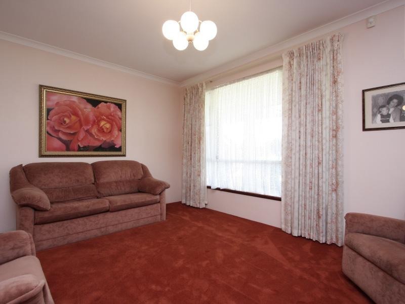 14 Corry Street, East Cannington WA 6107