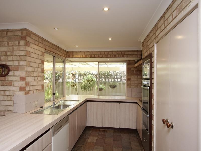 14 Corry Street, East Cannington WA 6107