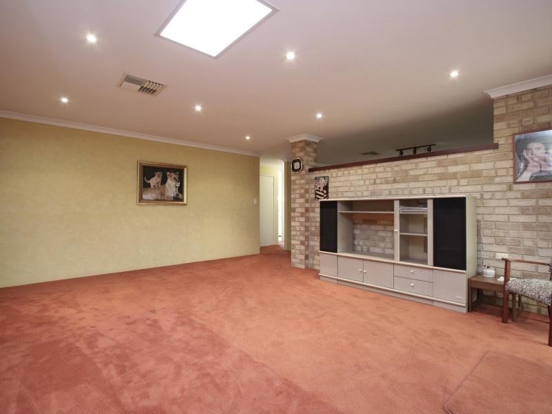14 Corry Street, East Cannington WA 6107