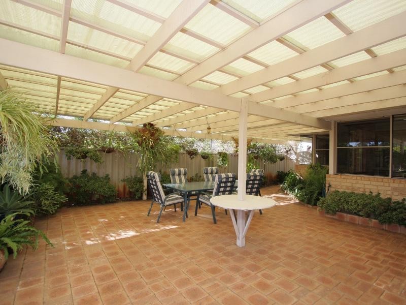14 Corry Street, East Cannington WA 6107