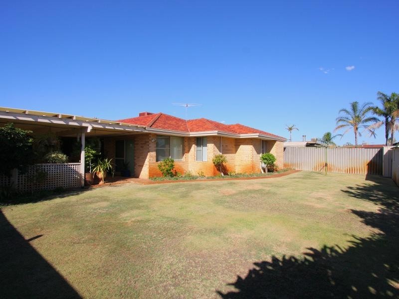 14 Corry Street, East Cannington WA 6107