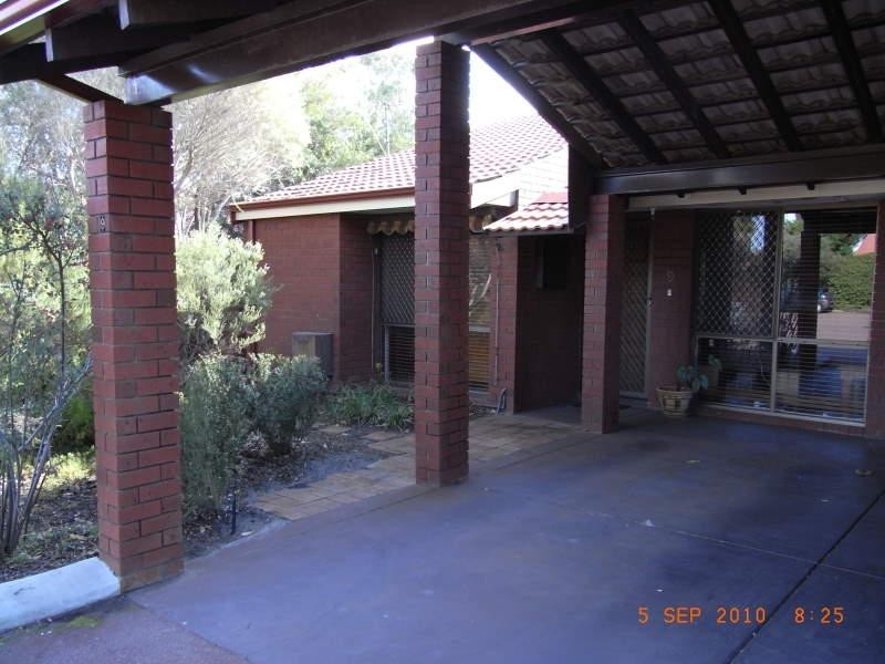 9/3 Menzies Place, Thornlie WA 6108