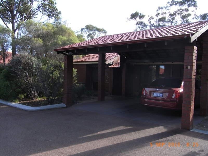 9/3 Menzies Place, Thornlie WA 6108