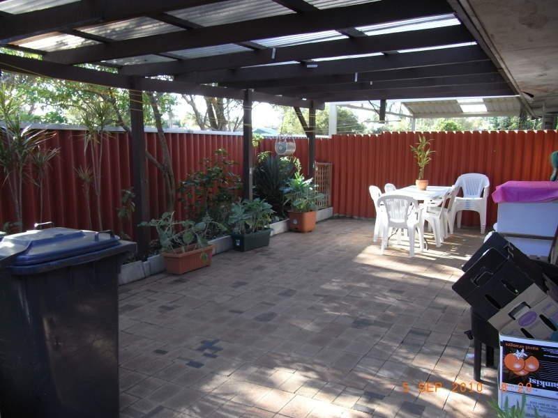 9/3 Menzies Place, Thornlie WA 6108