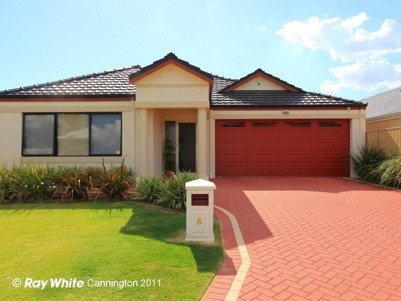 6 Gianatti Ramble, East Cannington WA 6107