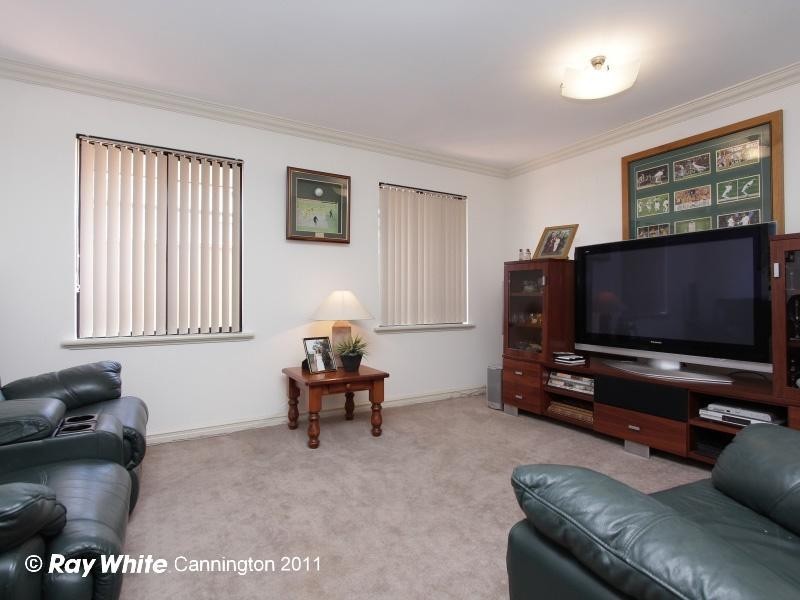 6 Gianatti Ramble, East Cannington WA 6107
