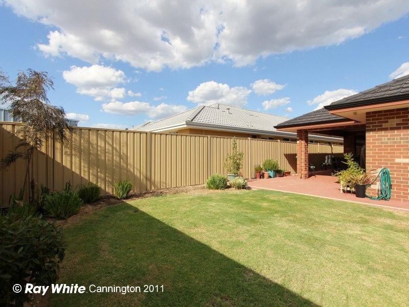 6 Gianatti Ramble, East Cannington WA 6107