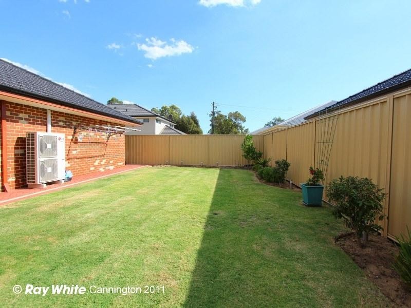 6 Gianatti Ramble, East Cannington WA 6107