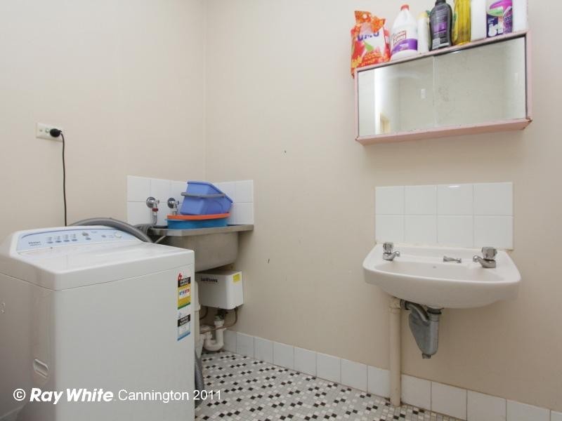 6/307 Wharf Street, Queens Park WA 6107