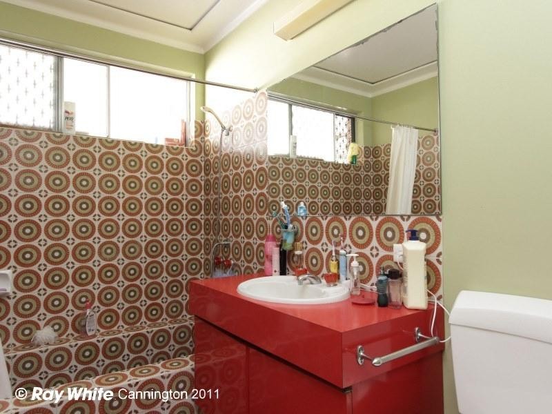 211 Station Street, East Cannington WA 6107