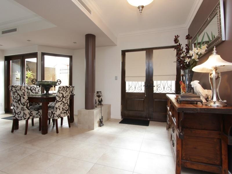 5/8 Mason Street, Cannington WA 6107