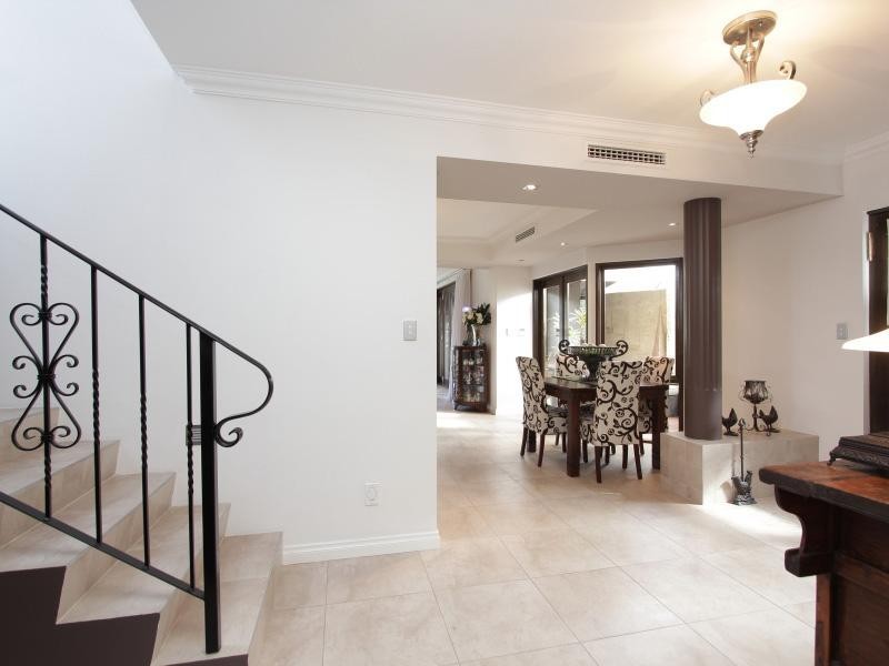 5/8 Mason Street, Cannington WA 6107