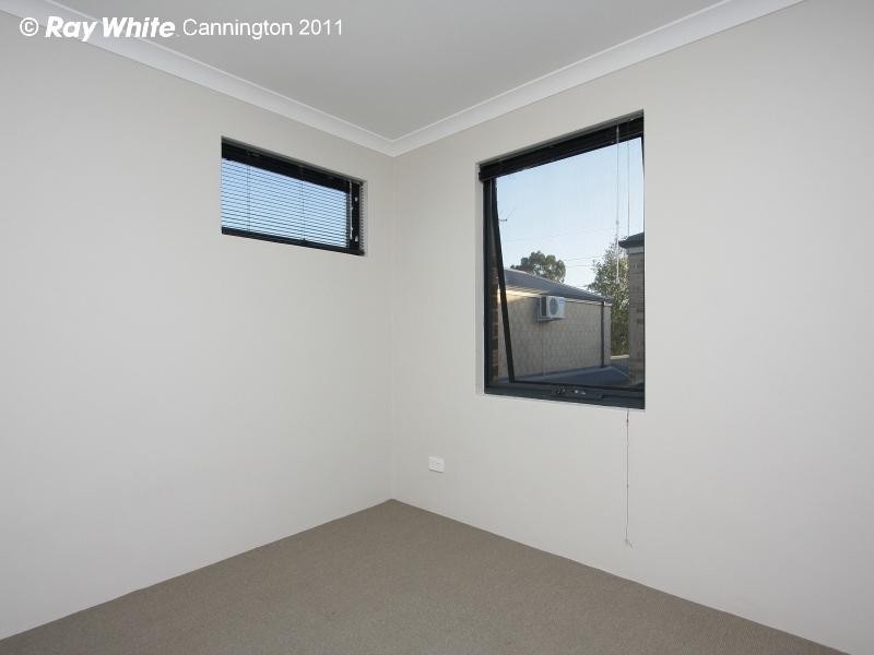 15 Bent Street, Cannington WA 6107