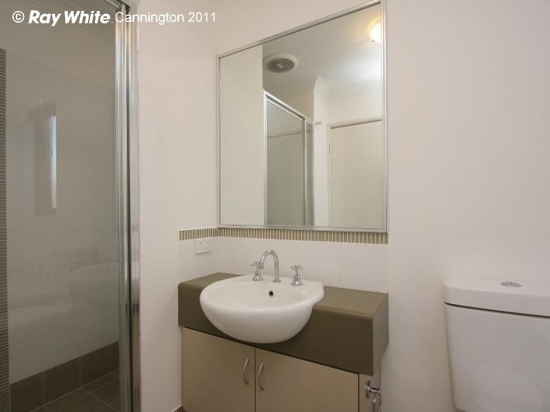 15 Bent Street, Cannington WA 6107