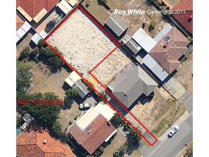 42 Thomas Street, Queens Park WA 6107