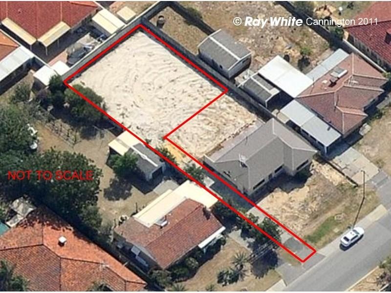 42 Thomas Street, Queens Park WA 6107