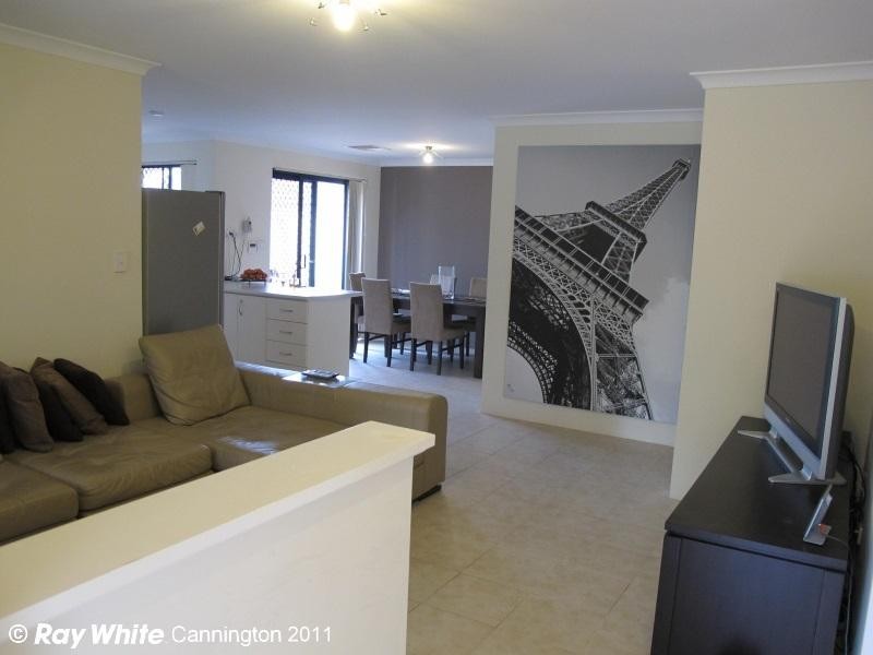 40 Leichardt Street, St James WA 6102