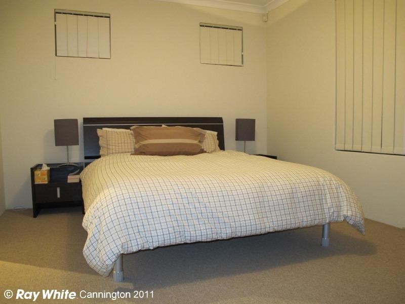40 Leichardt Street, St James WA 6102