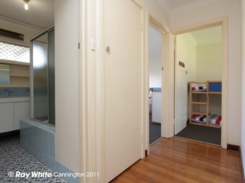 25 Kent Street, Wilson WA 6107