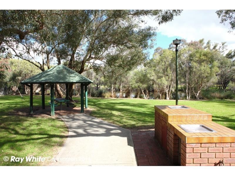 25a Kent Street, Wilson WA 6107
