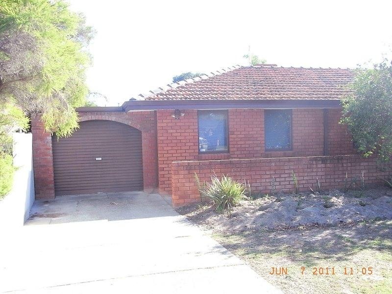 14 Dobel Street, Huntingdale WA 6110