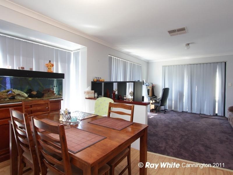5 Summershill Gate, Kenwick WA 6107