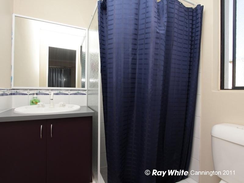 5 Summershill Gate, Kenwick WA 6107
