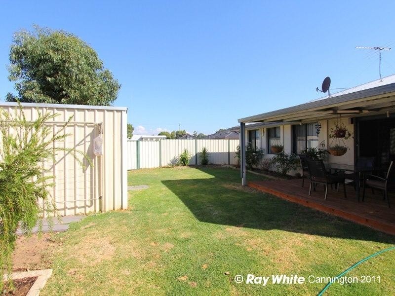 5 Summershill Gate, Kenwick WA 6107