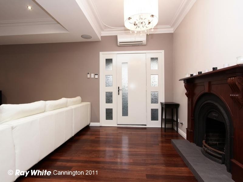 4 Waldon Street, Wilson WA 6107