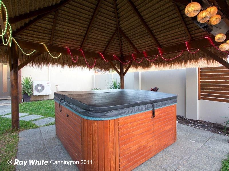 4 Waldon Street, Wilson WA 6107