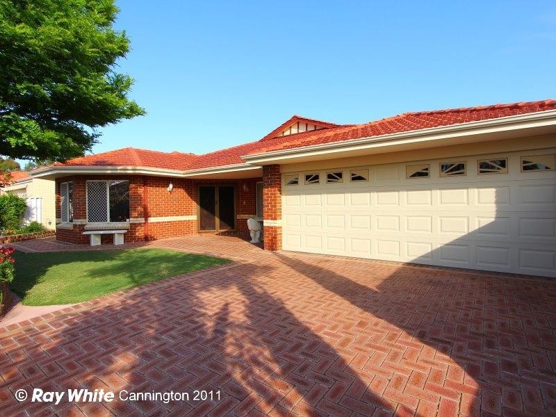 17 Woodside Loop, Beckenham WA 6107