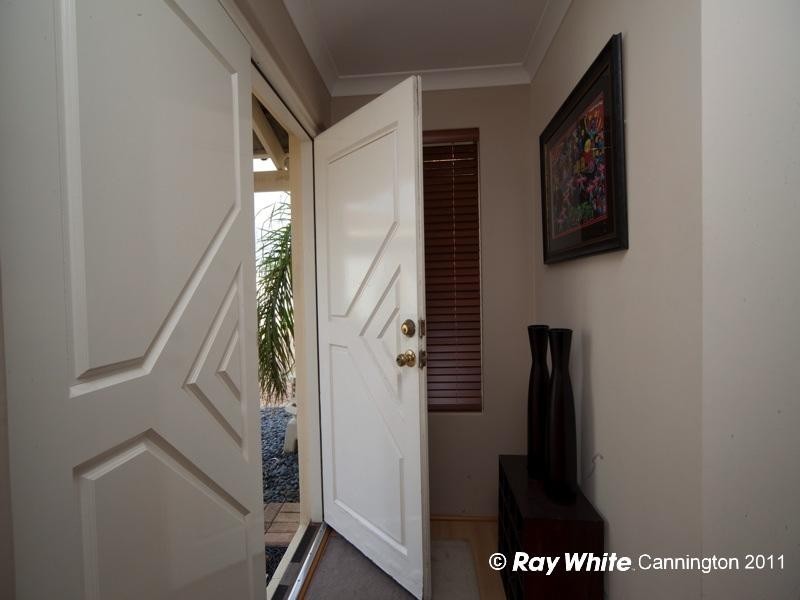 2/15 Anthony Way, Tuart Hill WA 6060