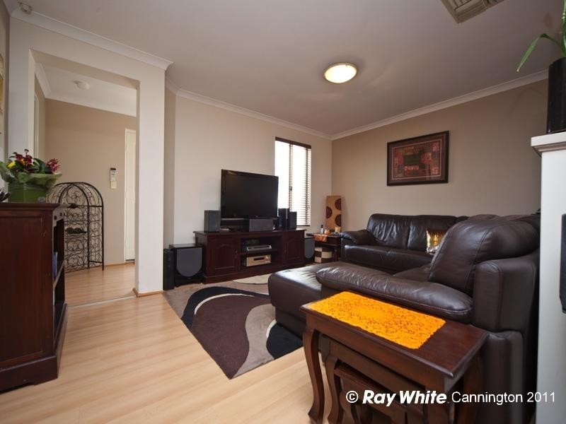 2/15 Anthony Way, Tuart Hill WA 6060