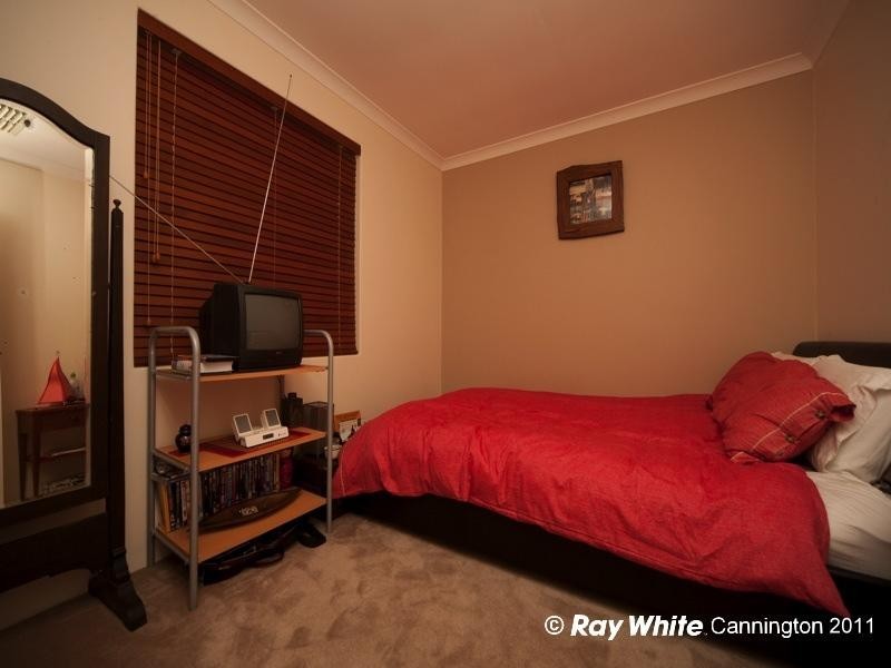 2/15 Anthony Way, Tuart Hill WA 6060