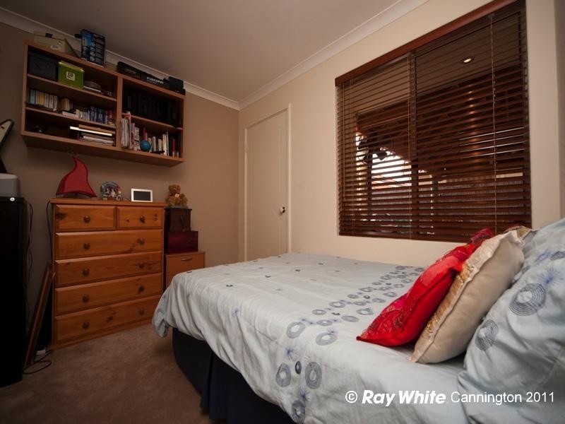 2/15 Anthony Way, Tuart Hill WA 6060