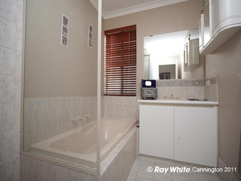 2/15 Anthony Way, Tuart Hill WA 6060