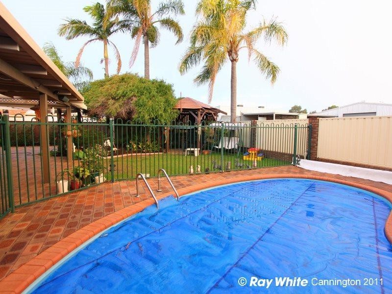 7 Bauer Street, Cannington WA 6107