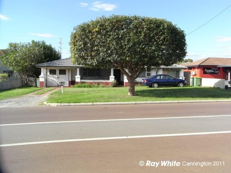 18 Pattie Street, Cannington WA 6107