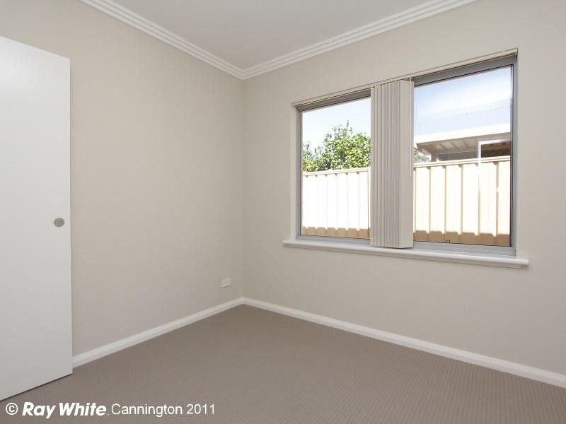 11b Crawford Street, Cannington WA 6107