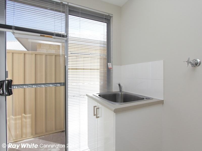 11b Crawford Street, Cannington WA 6107