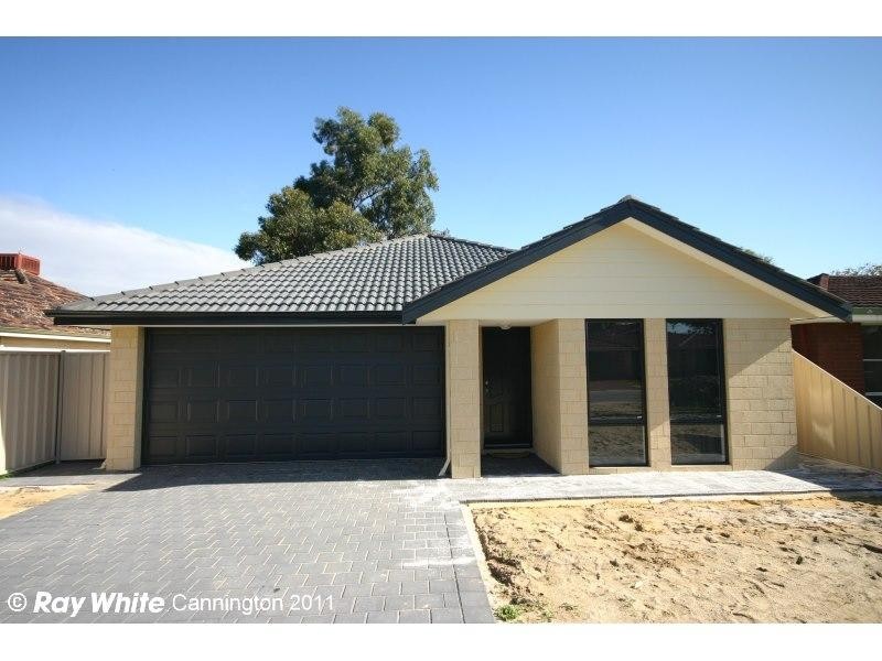 2c Leslie Street, Cannington WA 6107
